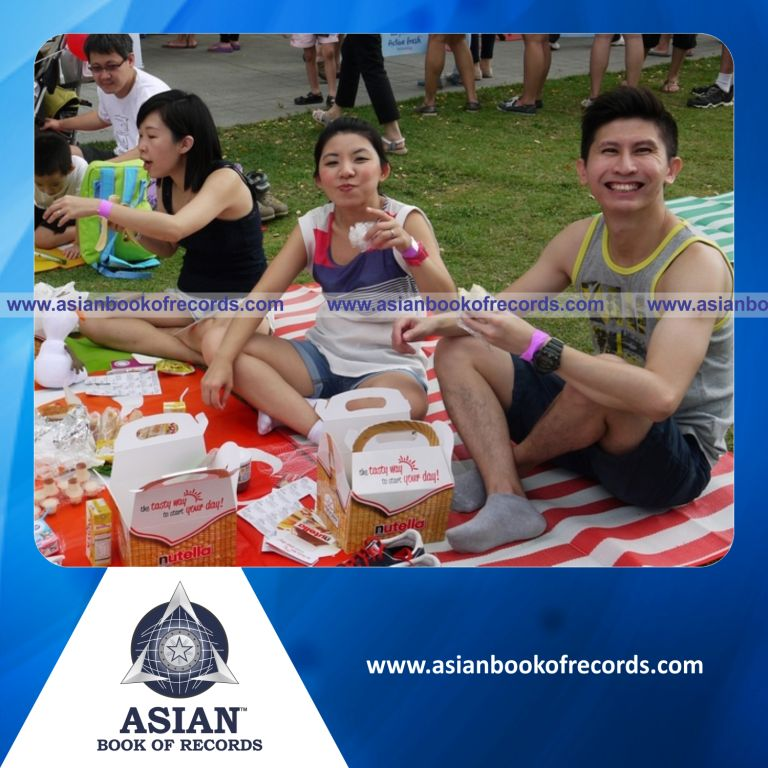 Highest Number of People Eating Sandwiches Simultaneously (Single Venue)