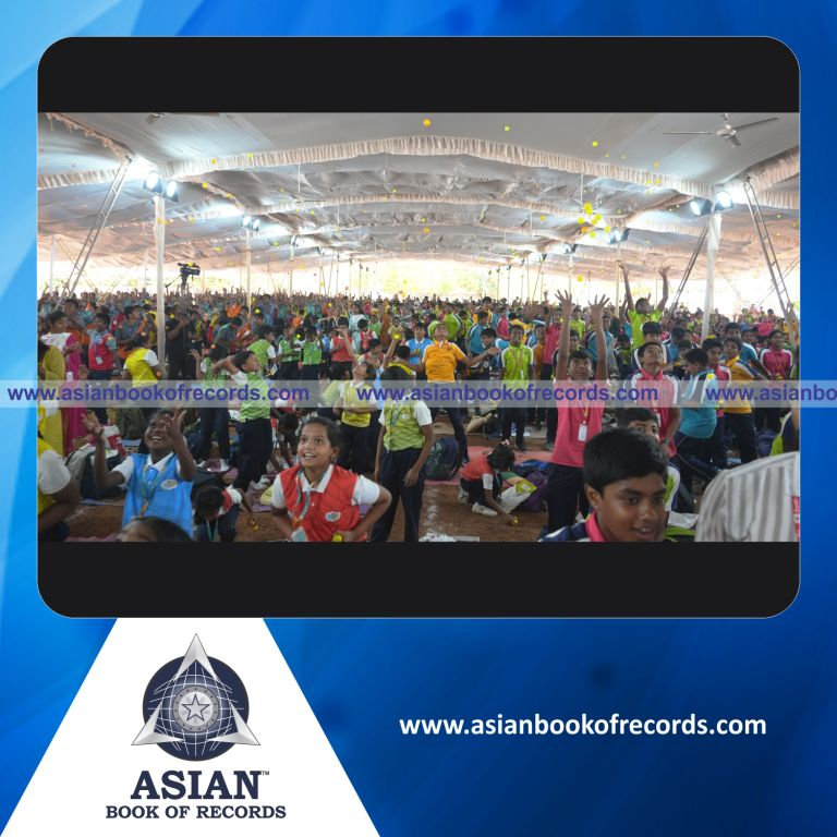 Highest Number of Participants Playing Catches with Plastic Balls Simultaneously (Single Venue)